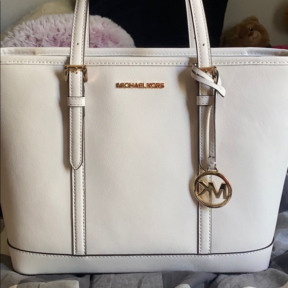 A Tote